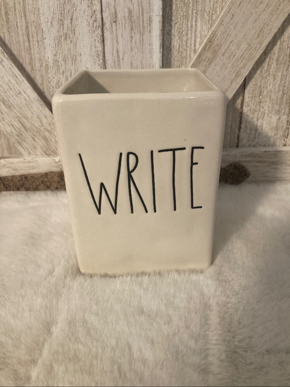 Rae Dunn Write Holder